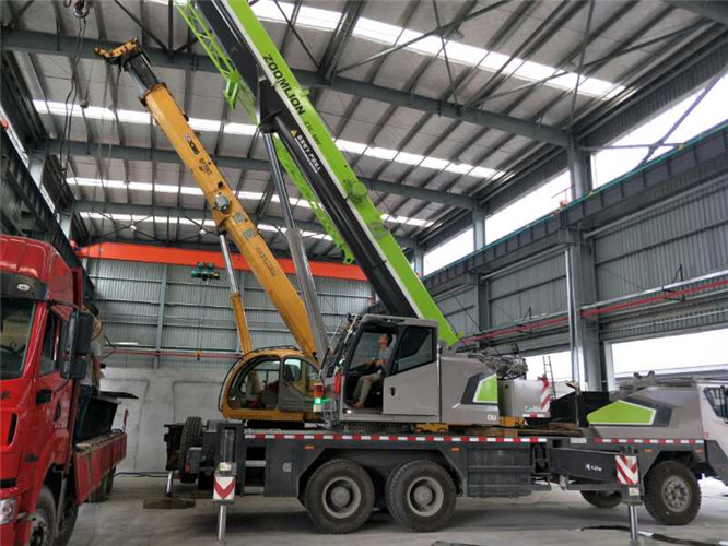 漳浦县高空车出租需要注意哪些安全事项？